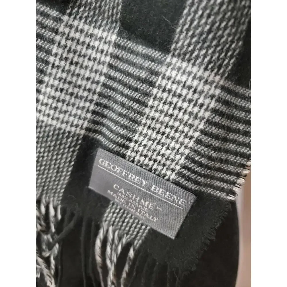 Geoffrey Beene plaid fringed